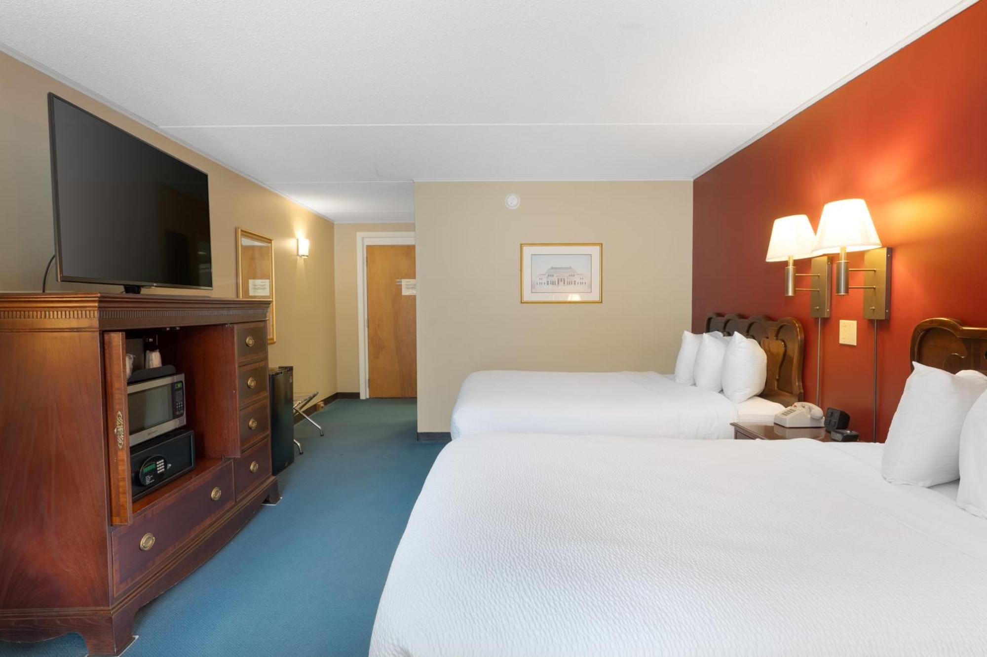 Fireside Inn & Suites Gilford Oda fotoğraf